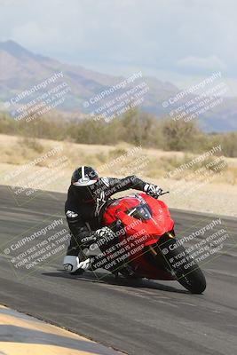 media/May-05-2025-Moto Forza (Mon) [[3c1838c5e5]]/2-B Group/Session 2 (Turn 7 Inside)/
